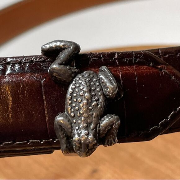 J. Deegan sterling silver frog belt - Picture 2 of 16